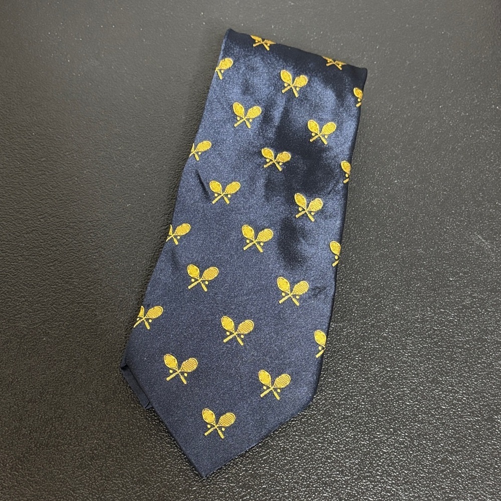 Alfred Sung Collection 100% Italian Sill Tennis Racket Pickle Ball Navy Blue Tie